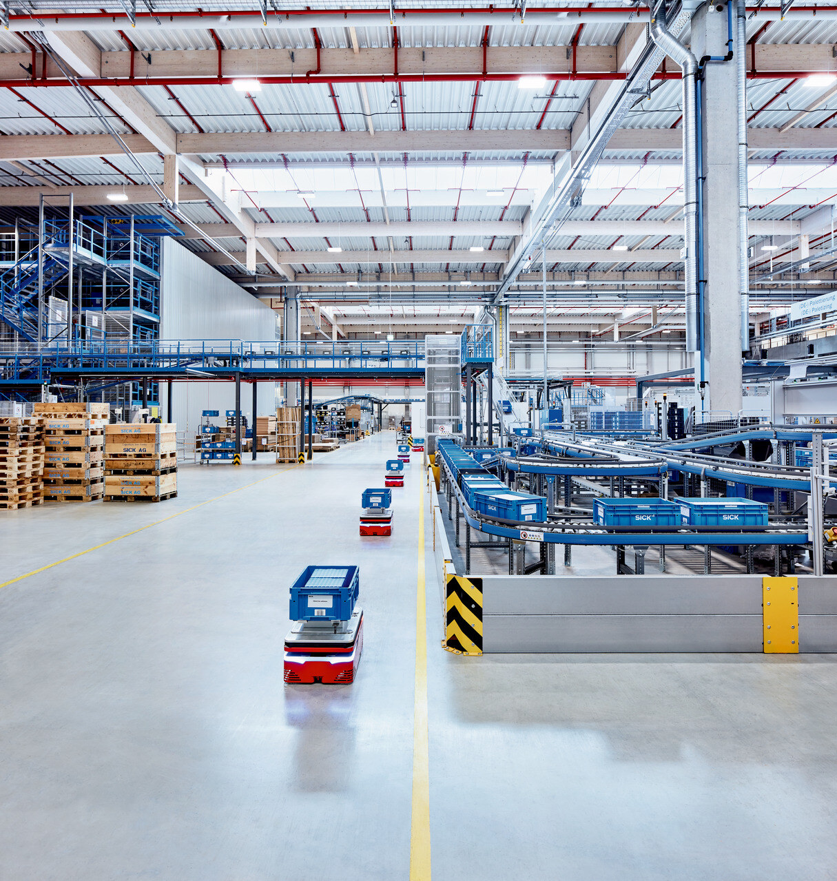 Autonome-Mobile-Roboter-im-Einsatz